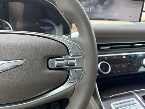 Used 2023 Genesis GV80 3.5T AWD/4WD image 19