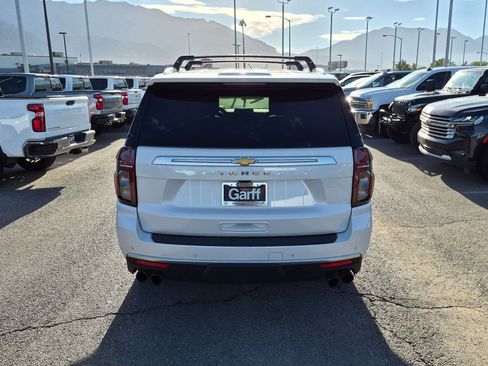Used 2021 Chevrolet Tahoe High Country w/ Premium Package AWD/4WD image 4