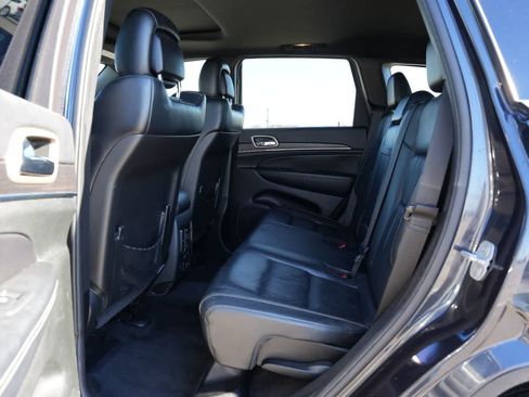 Used 2014 Jeep Grand Cherokee Limited image 19