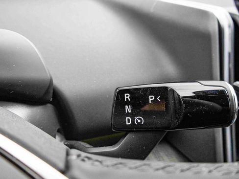 New 2026 Volvo EX30 Cross Country Ultra w/ Protection Package Premier image 32