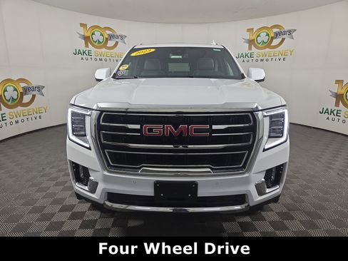 Certified 2023 GMC Yukon SLT w/ SLT Premium Package AWD/4WD image 2