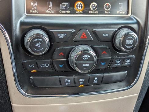 Used 2015 Jeep Grand Cherokee Altitude image 23