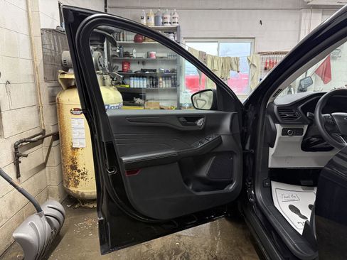 New 2026 Ford Escape Active w/ Tech Pack #1 image 9