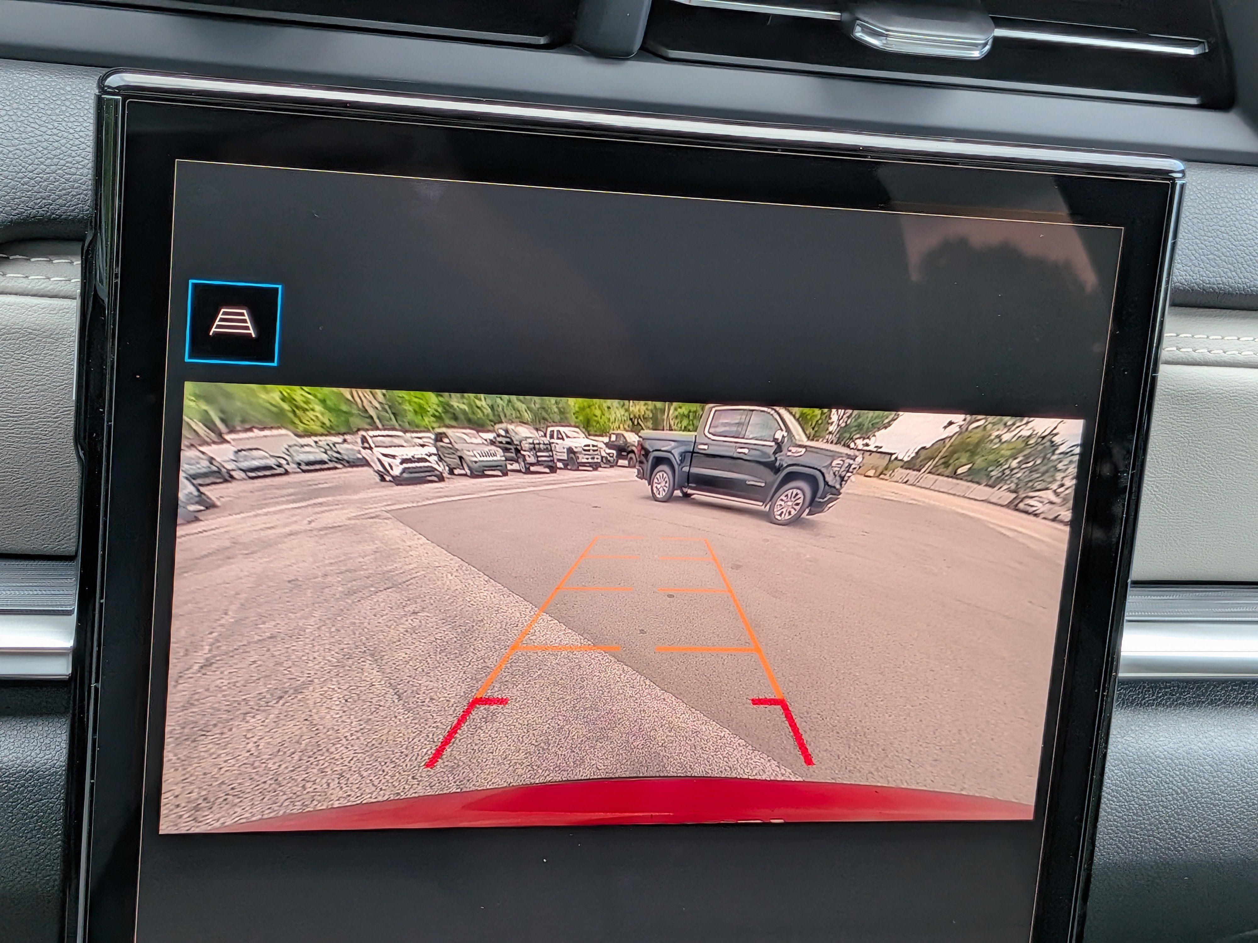 New 2027 GMC Terrain Elevation w/ Elevation Premium Package FWD image 30