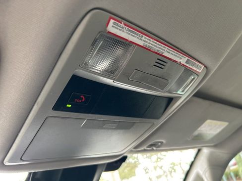 Used 2022 Toyota Tacoma SR5 image 44