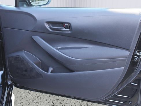 Used 2024 Toyota Corolla LE image 34