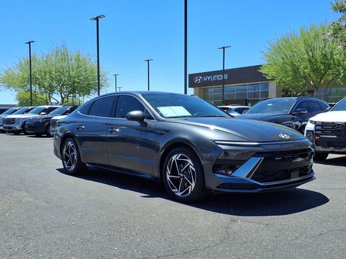 Certified 2024 Hyundai Sonata SEL w/ Convenience Package FWD image 8