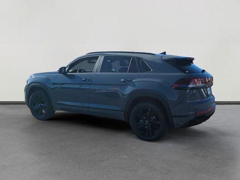 New 2026 Volkswagen Atlas Cross Sport SEL R-Line AWD/4WD image 3