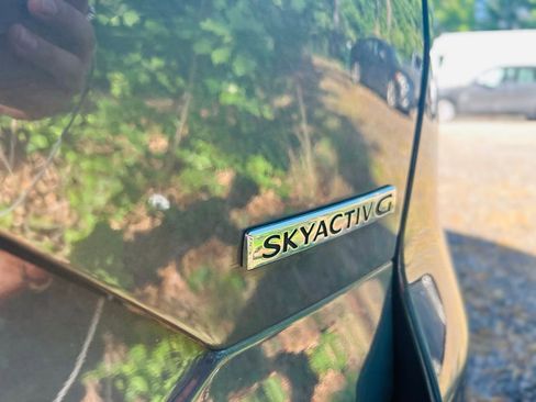 Used 2023 MAZDA CX-5 Carbon Edition image 5