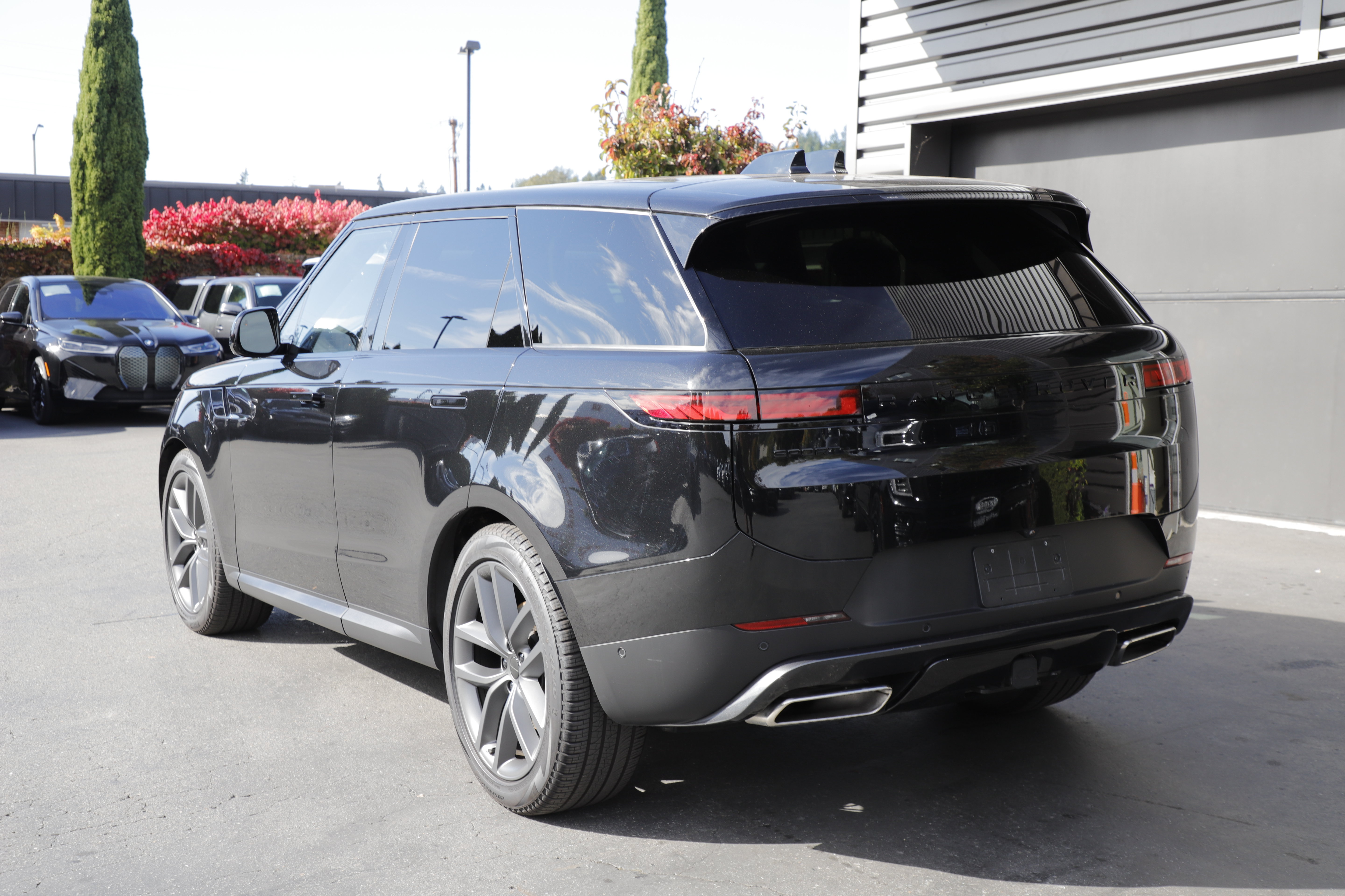 Certified 2026 Land Rover Range Rover Sport SE AWD/4WD image 6
