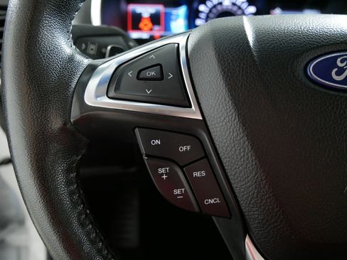 Used 2020 Ford Edge SEL AWD/4WD image 27