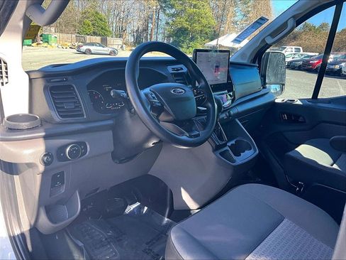 Used 2023 Ford Transit 350 XLT image 22