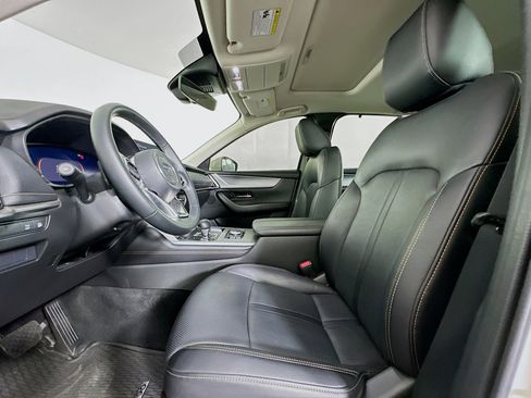 Used 2024 MAZDA CX-90 Plug-In Hybrid w/ Preferred AWD/4WD image 13