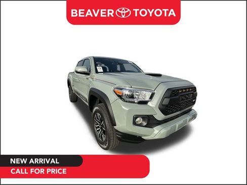 Used 2022 Toyota Tacoma SR5 image 1