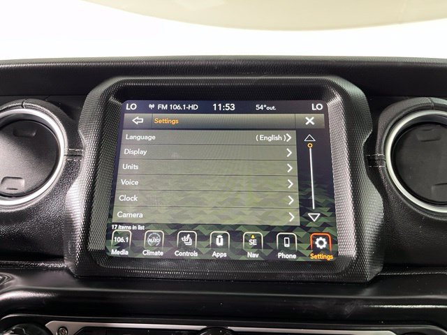 Used 2022 Jeep Wrangler Unlimited Sahara w/ Cold Weather Group AWD/4WD image 31