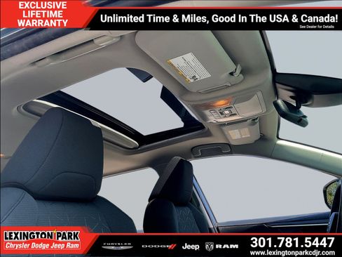 Used 2021 Toyota RAV4 XLE w/ Convenience Package AWD/4WD image 26