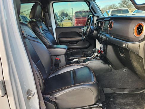 Used 2021 Jeep Gladiator Mojave image 24