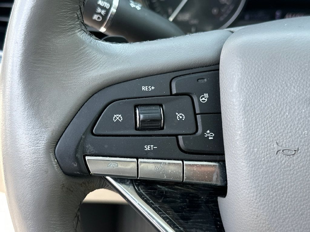 Certified 2023 Cadillac XT6 Premium Luxury w/ Technology Package AWD/4WD image 27