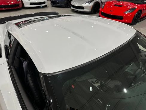 Used 2016 Chevrolet Corvette Z06 w/ Battery Protection Package RWD image 21