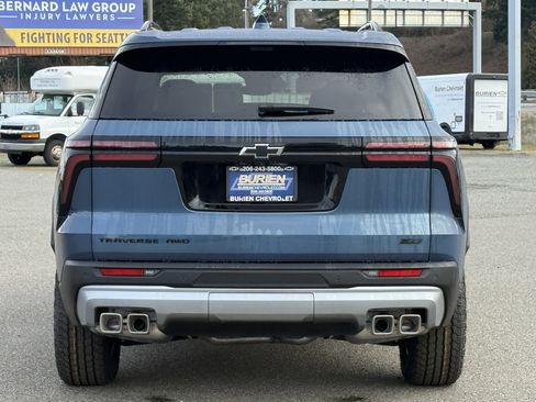 New 2026 Chevrolet Traverse Z71 w/ Driver Confidence Package image 4