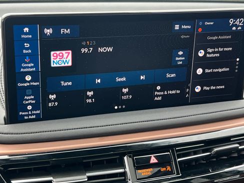 Certified 2025 Acura MDX FWD w/ Technology Package image 20