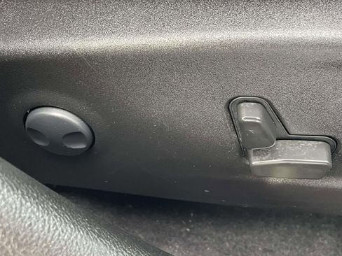 Used 2022 Dodge Charger GT w/ Plus Group image 13