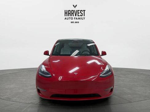 Used 2023 Tesla Model Y Long Range AWD/4WD image 11