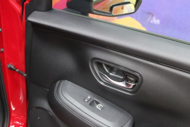 Used 2024 Honda HR-V EX-L image 11