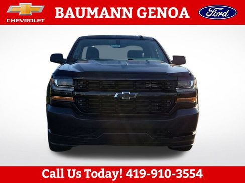 Used 2017 Chevrolet Silverado 1500 W/T w/ Black Out Edition AWD/4WD image 8