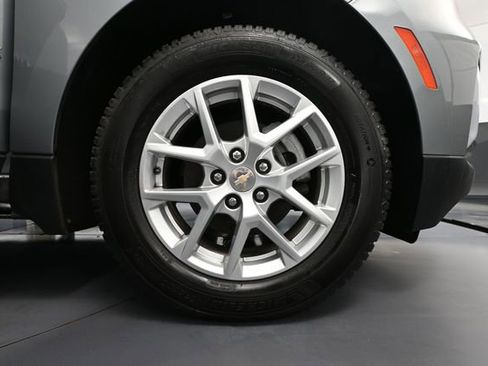 Used 2023 Chevrolet Equinox LT w/ LPO, Floor Liner Package FWD image 16