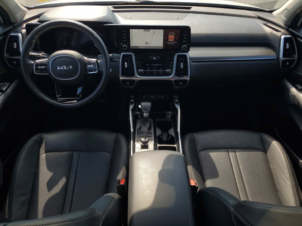 Used 2023 Kia Sorento SX AWD/4WD image 27