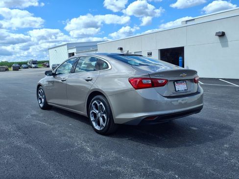 Used 2024 Chevrolet Malibu LT FWD image 7