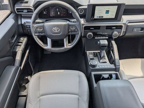 New 2026 Toyota 4Runner SR5 AWD/4WD image 25