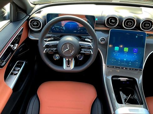 Used 2026 Mercedes-Benz C 43 AMG 4MATIC Sedan image 5