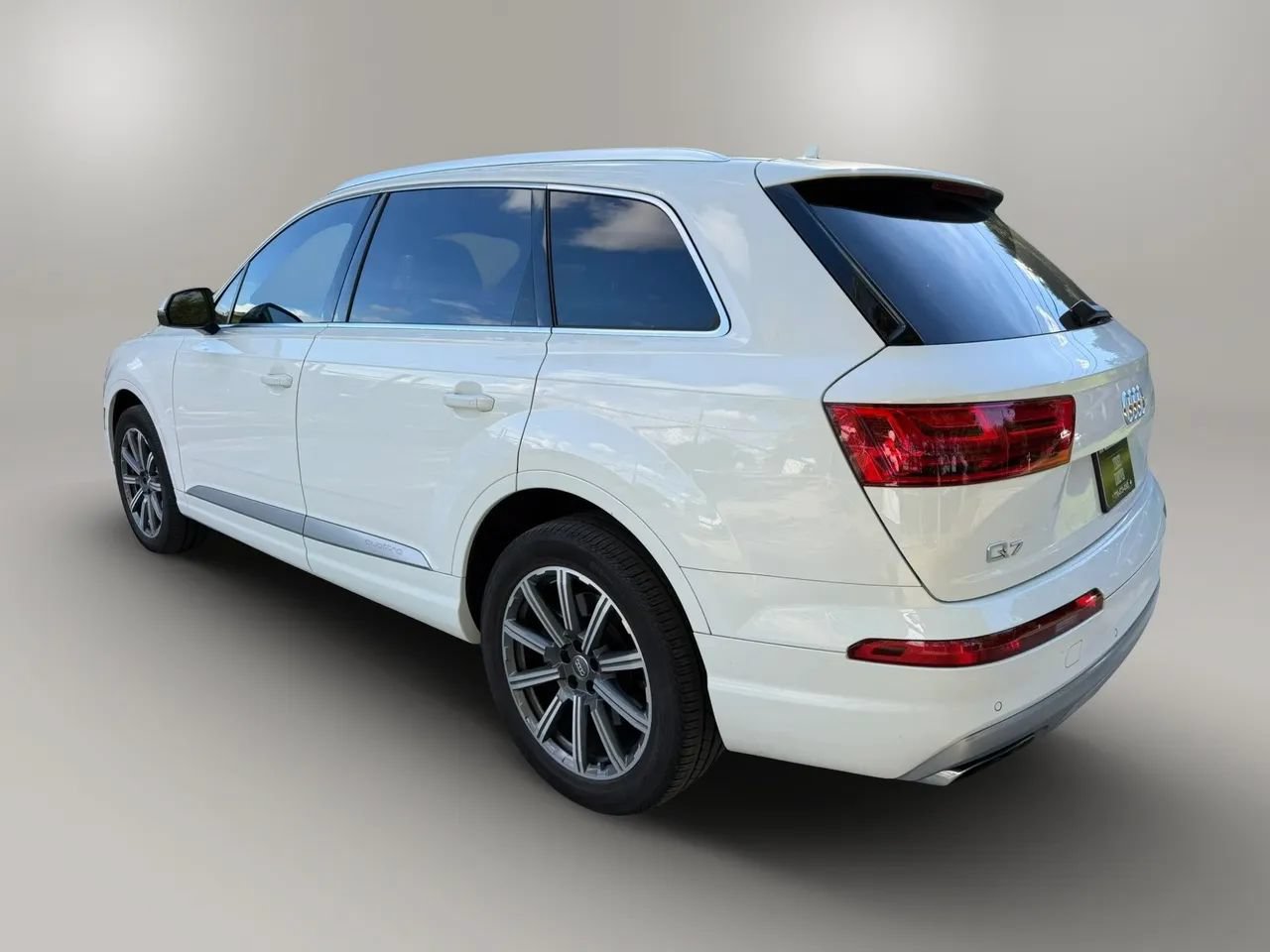 Used 2019 Audi Q7 2.0T Premium AWD/4WD image 8