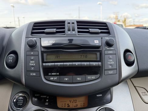 Used 2010 Toyota RAV4 Limited AWD/4WD image 17