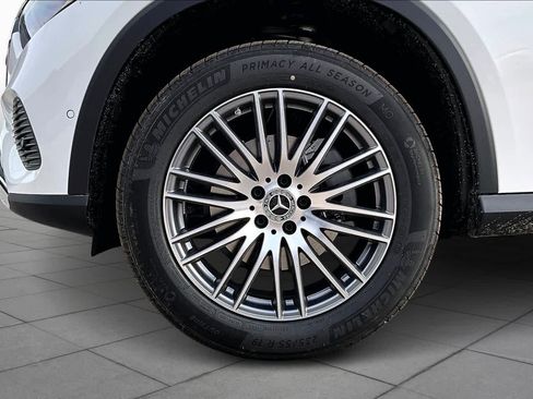 New 2026 Mercedes-Benz GLC 300 image 21