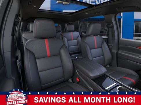 New 2026 Chevrolet Traverse RS w/ LPO, Floor Liner Package image 16