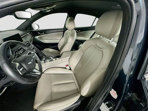 Used 2023 Genesis G70 2.0T AWD/4WD image 13
