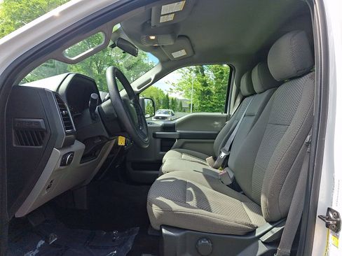 Used 2018 Ford F150 XLT AWD/4WD image 14