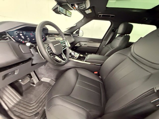 New 2026 Land Rover Range Rover Sport SE AWD/4WD image 12