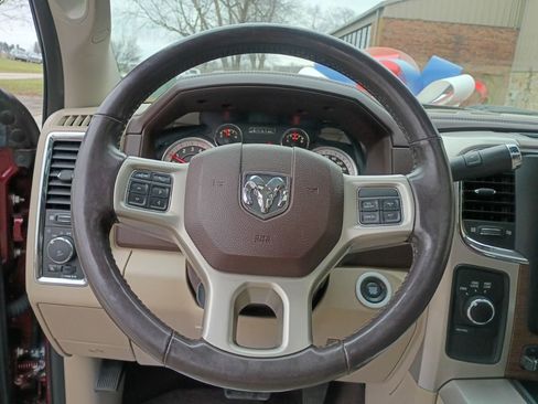 Used 2018 RAM 2500 Laramie image 21