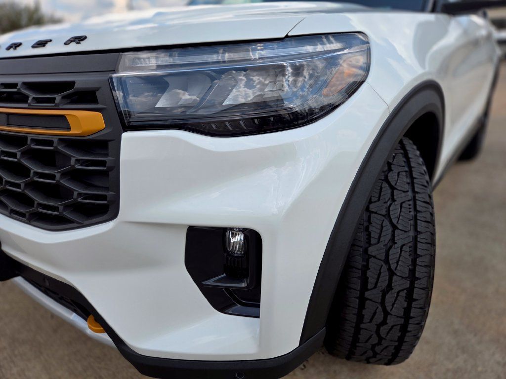New 2027 Ford Explorer Tremor AWD/4WD image 34