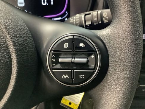 Certified 2023 Kia Soul LX image 14