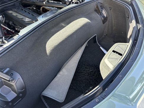 Used 2024 Chevrolet Corvette Stingray Premium Cpe w/ Z51 Performance Package image 22