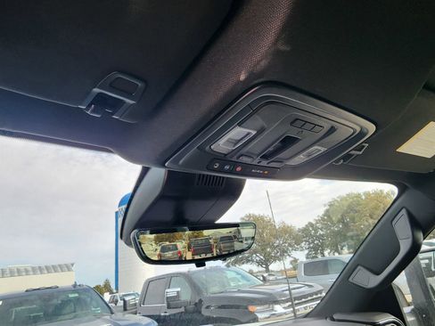 Certified 2024 Chevrolet Silverado 3500 High Country w/ Technology Package image 17