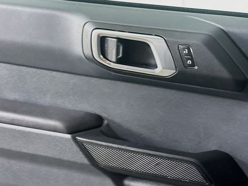 Used 2025 Ford Bronco Big Bend image 15