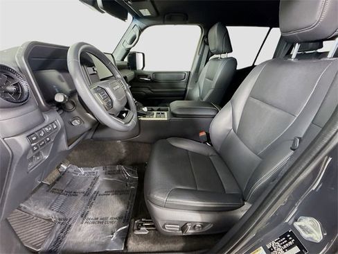 Certified 2024 Toyota Land Cruiser image 20