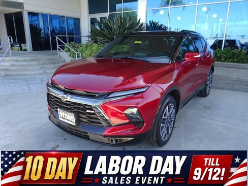 Used 2026 Chevrolet Blazer RS FWD image 3