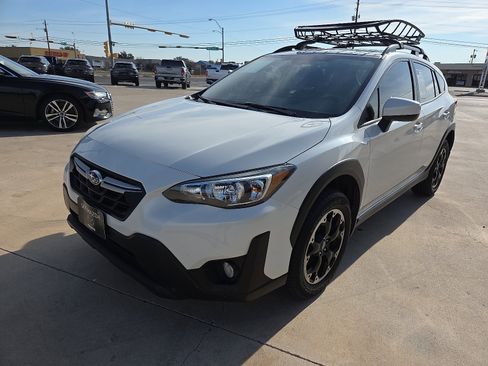 Used 2021 Subaru Crosstrek 2.0i Premium w/ Popular Package #2 image 2